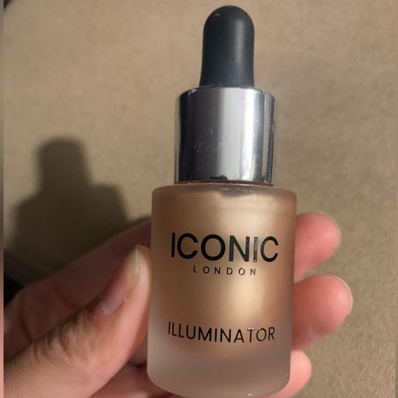 Iconic London Illuminator - Picture 1 of 2